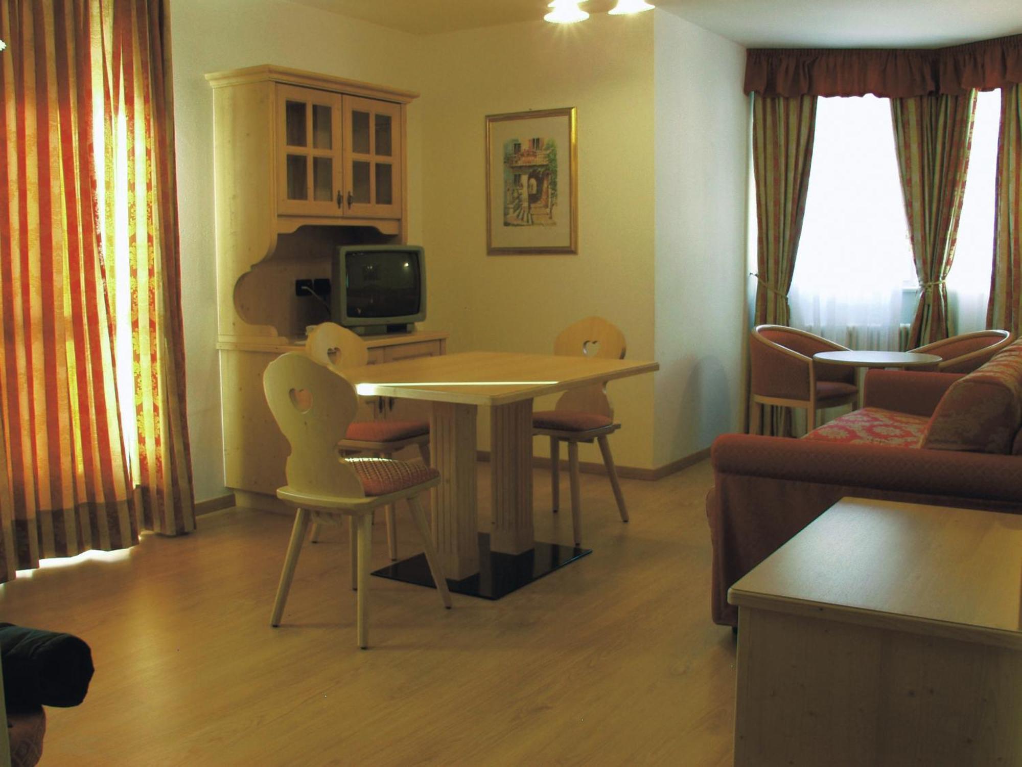 Residence Pez Gajard San Martino Di Castrozza Esterno foto