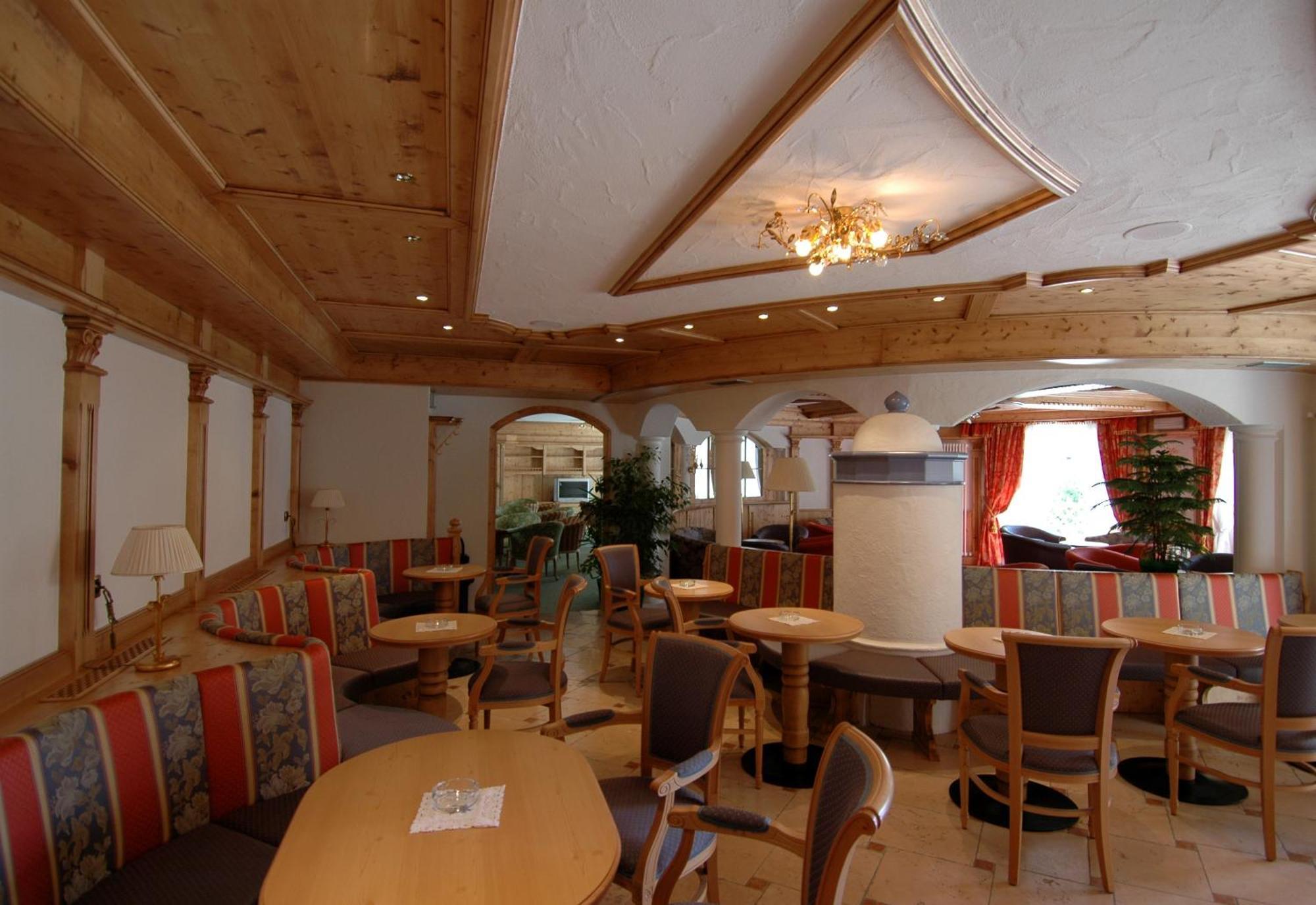 Residence Pez Gajard San Martino Di Castrozza Esterno foto