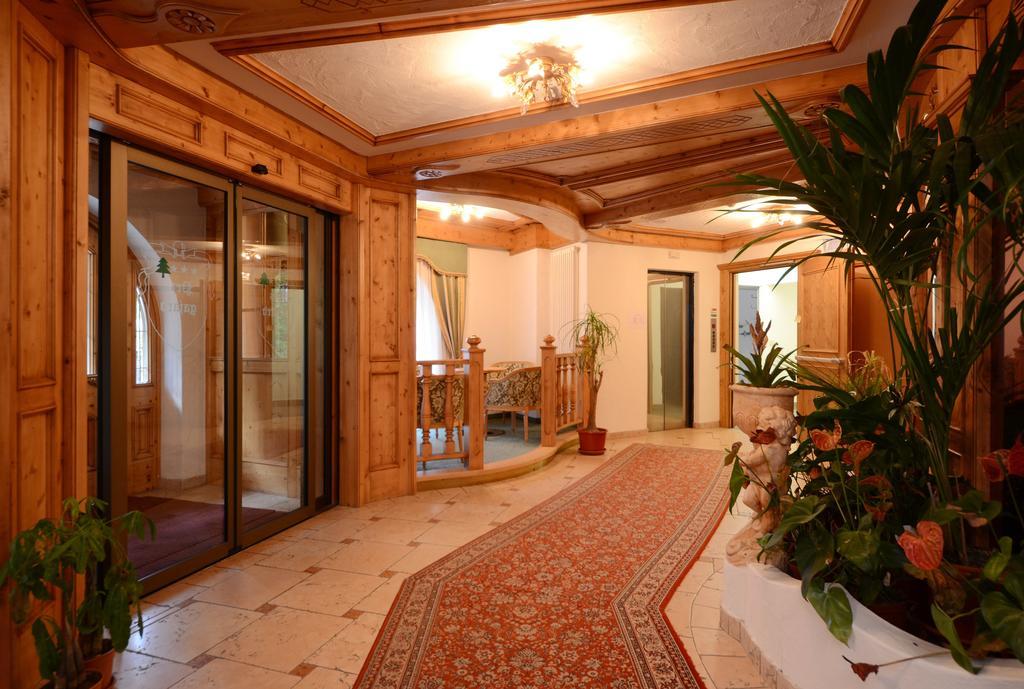 Residence Pez Gajard San Martino Di Castrozza Esterno foto