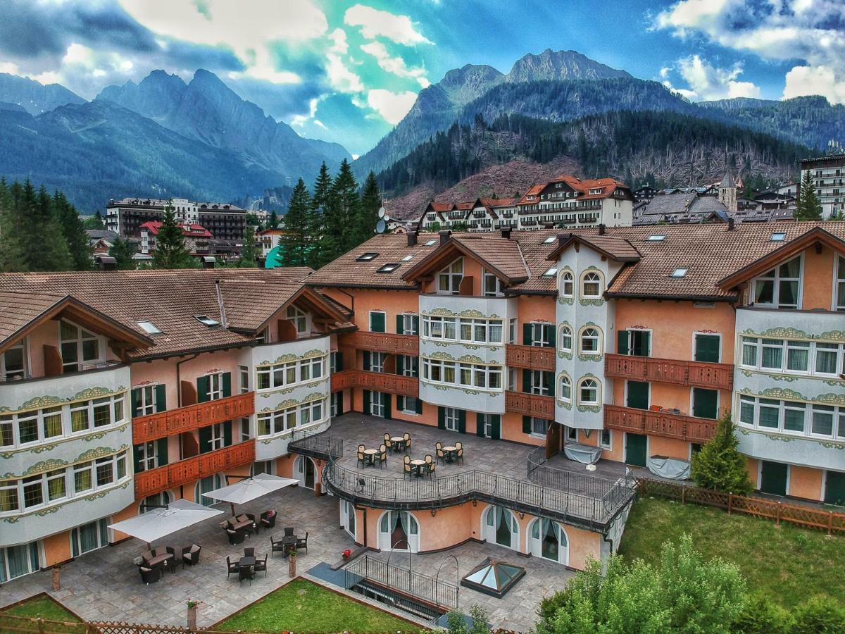 Residence Pez Gajard San Martino Di Castrozza Esterno foto