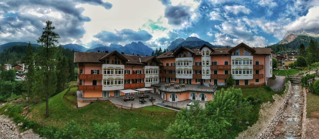 Residence Pez Gajard San Martino Di Castrozza Esterno foto